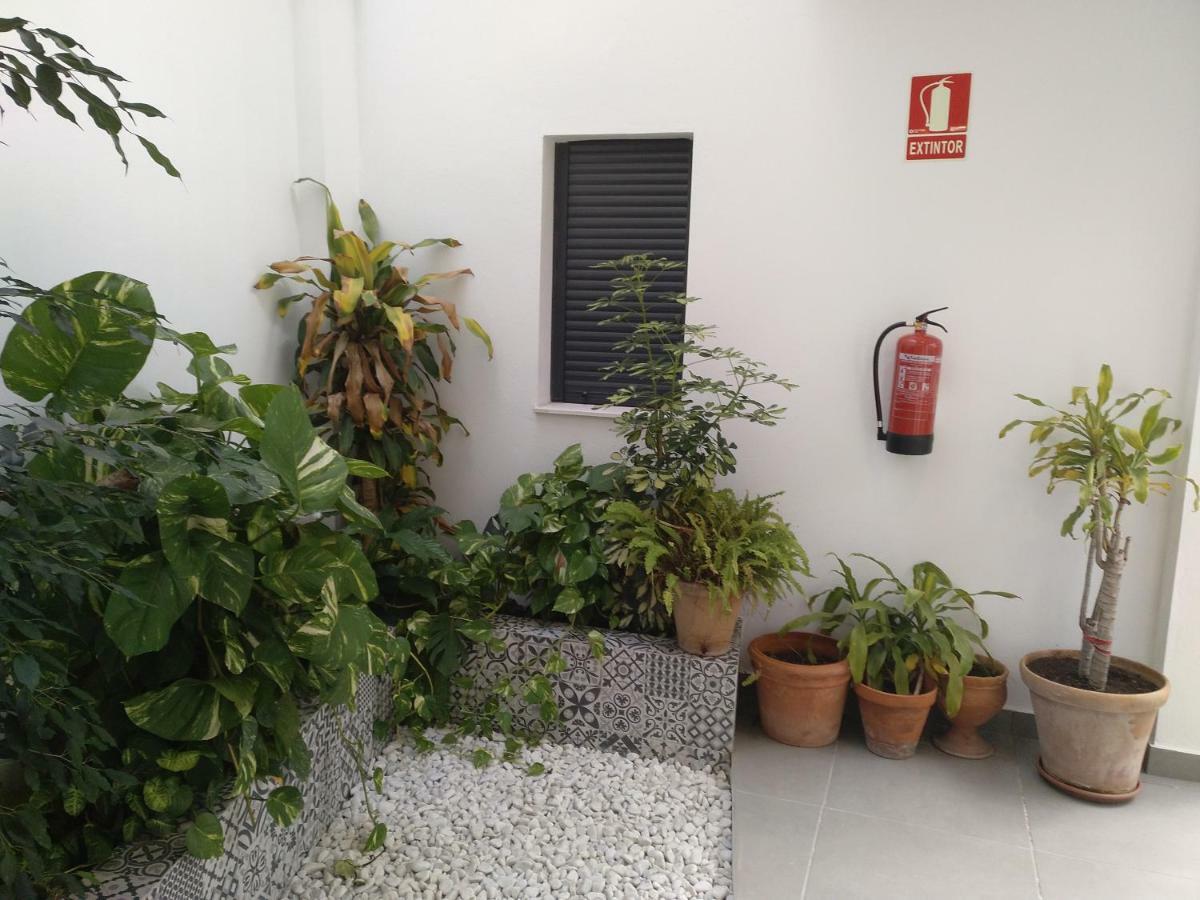 Casa Aguilas, Seville